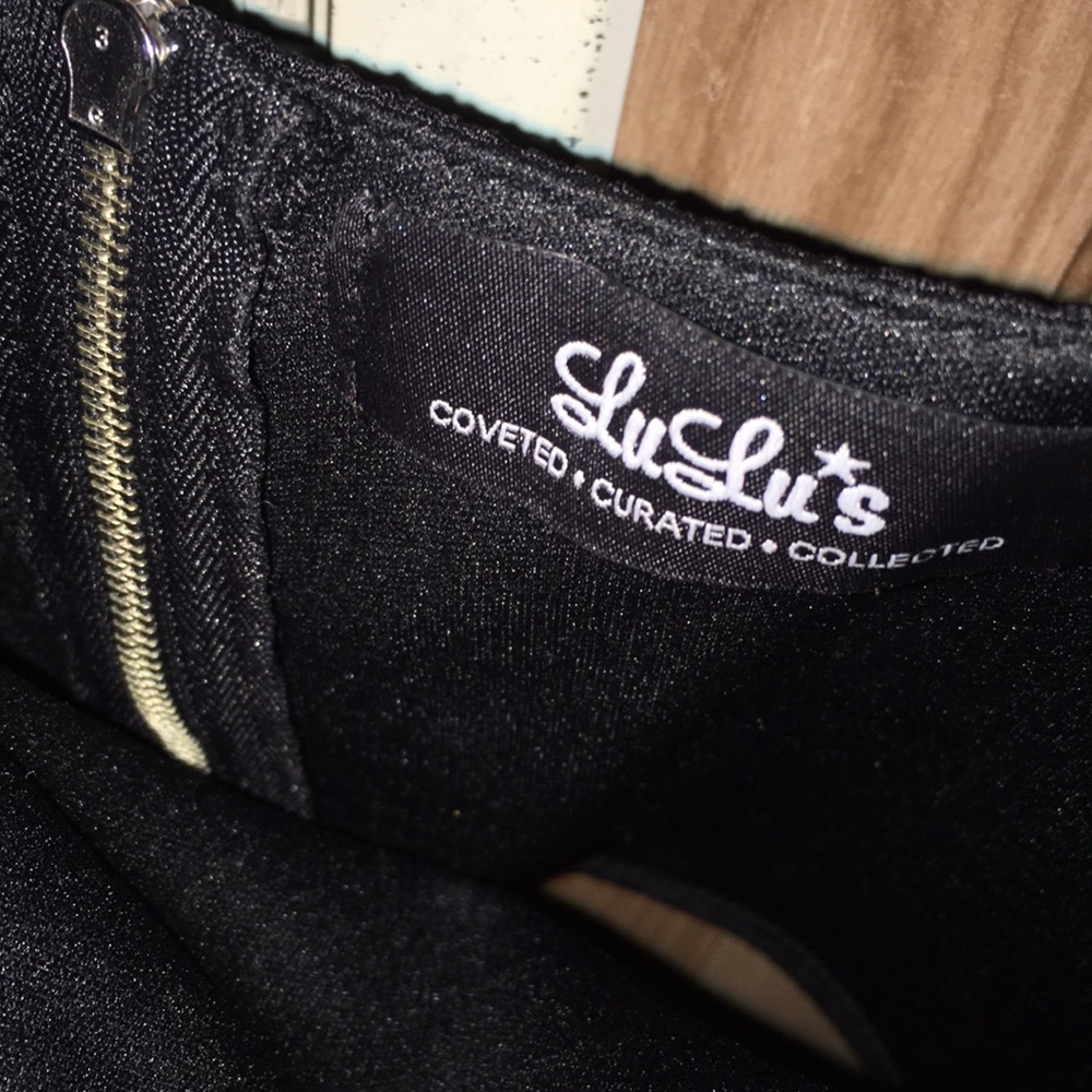 Lulus - Picture 2 of 2